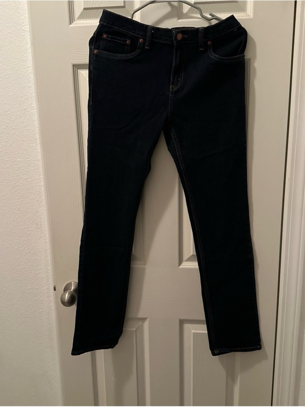 Levi's Women's Straight Leg Jeans in Dark Navy
